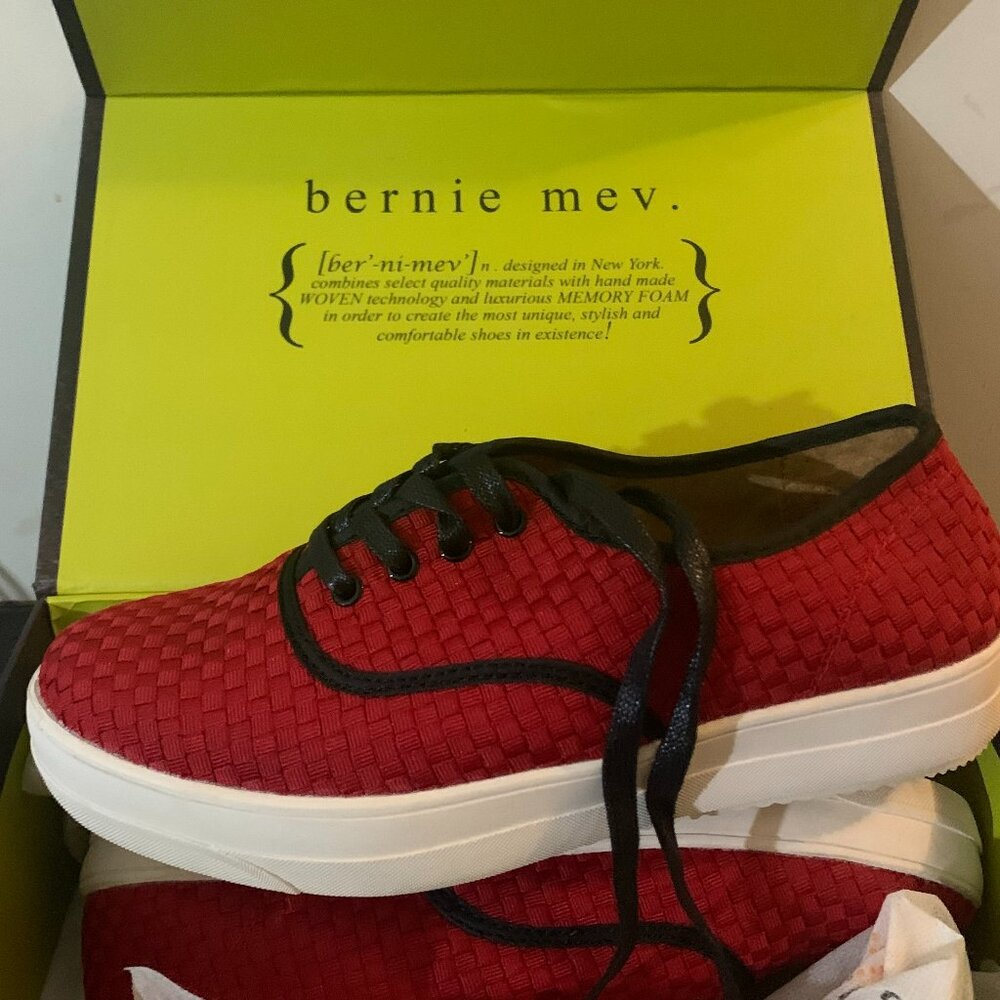 Bernie Mev sneakers, size 40. Brand new.